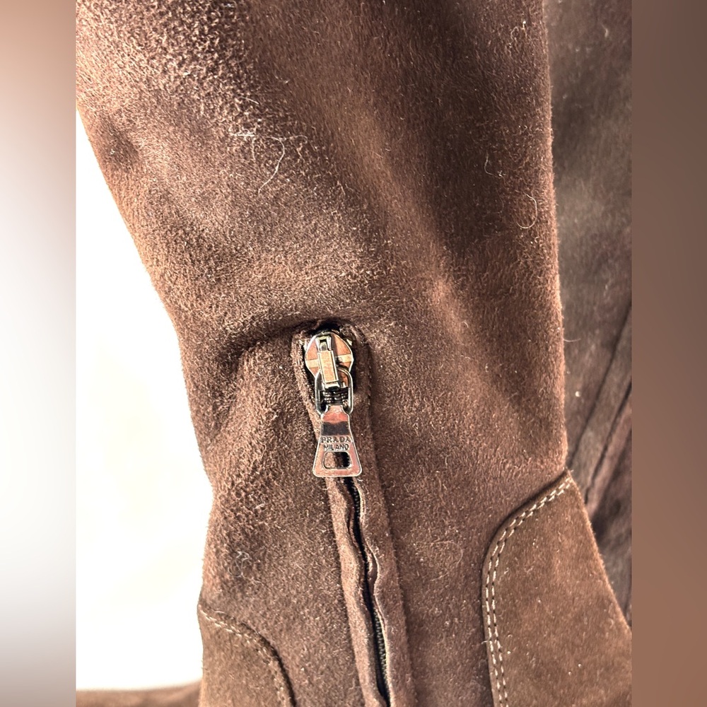 Vintage Prada Brown Suede Knee-High Boots | 90s Equestrian Style size 36 - Picture 7 of 10